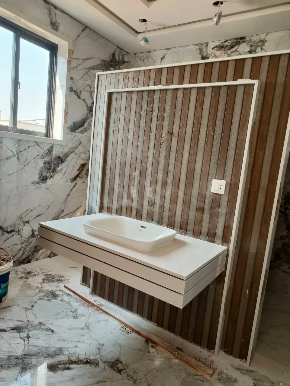 Bathroom vanity installation, Dubai villa interior fit-out — photo 2