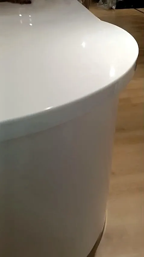 Curved Korean marble counter end, restaurant fit-out — photo 1